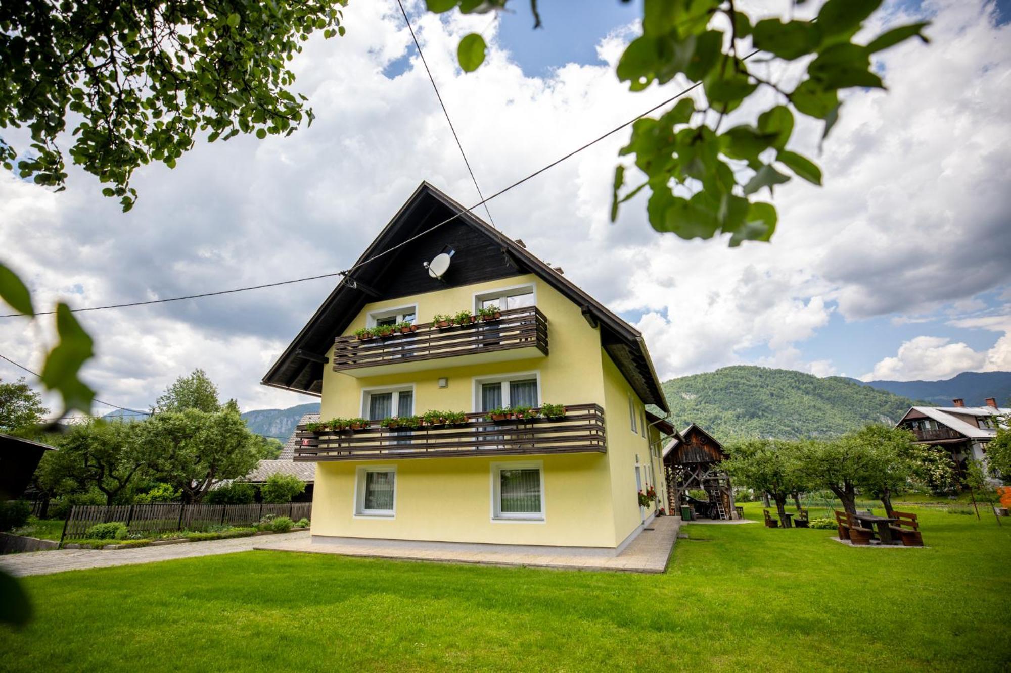 Apartmaji Arh Matilda Бохінь Екстер'єр фото